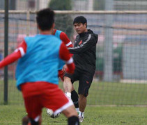 HLV Hữu Thắng xỏ giày thi tài cùng Tuấn Anh, Xuân Trường