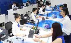 Sốt vó lo ngân hàng siết cho vay nhà đất