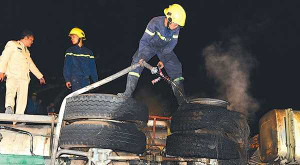 Xe bồn đâm xe khách ở Hòa Bình: Thảm họa đến từ đâu?