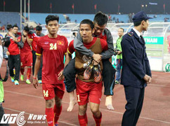 Tấn Tài, Anh Đức bị loại khỏi tuyển Việt Nam