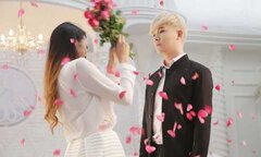 Nathan Lee bị người yêu đánh tới tấp