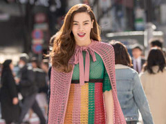 Phớt lờ scandal bủa vây, Hà Hồ vẫn xinh đẹp rạng rỡ với loạt hàng hiệu