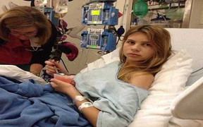 Thiếu nữ 15 nguy kịch vì sốc độc tố sau khi dùng 'băng vệ sinh đặc biệt'