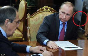 'Vật thể lạ' không xác định xuất hiện trong phòng Tổng thống Putin