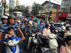 'Phát điên' tìm đường về nhà giữa Sài Gòn
