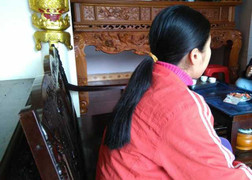 Phó công an xã bị tố 5 lần giở trò đồi bại với cháu họ