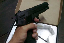 Súng cướp cò, đại úy công an bị đạn bắn trúng đầu