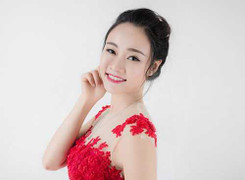 Ngắm nhan sắc nữ sinh Nhân văn trước đêm chung kết