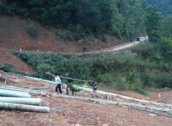 Lạng Sơn: Ô tô 7 chỗ lao xuống vực 5 người thương vong