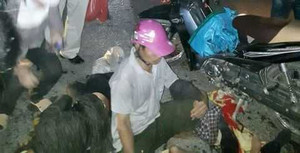 Đâm người nằm la liệt, lái xe bỏ chạy để 3 đứa trẻ ngơ ngác trên cabin