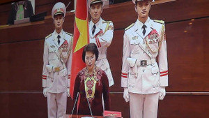 Video: Bà Nguyễn Thị Kim Ngân trở thành nữ Chủ tịch Quốc hội đầu tiên của Việt Nam