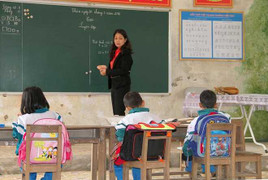 Thăm ngôi trường 'kỳ lạ' chỉ có 9 học sinh giữa 'ốc đảo'