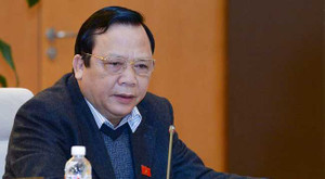 Trình miễn nhiệm Phó Chủ tịch Quốc hội Huỳnh Ngọc Sơn