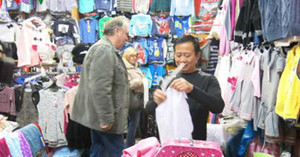 Thực hư chuyện 'sướng như Tây' của người Việt ở nước ngoài