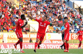 Trong 'bầu trời' B.Bình Dương, Công Vinh chỉ là một 'vì sao'