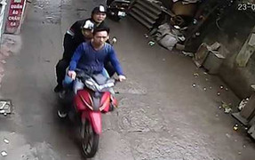 Camera vạch mặt 3 kẻ tình nghi hành hung nhà báo Đỗ Doãn Hoàng