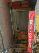 Cảnh sát nổ súng giải tán đám đông ở Hà Nội: Do liên quan đến nợ nần?