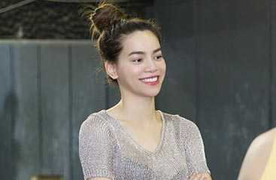 Hồ Ngọc Hà tươi cười rạng rỡ, diện đồ gợi cảm sau scandal