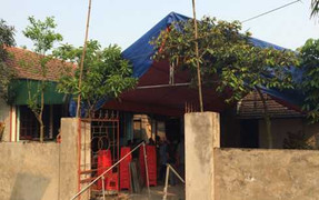 Cụ ông 70 tuổi treo cổ tự tử trong nhà