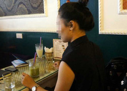 Vụ công an bị tố nhổ nước bọt vào dân: 'Tôi bị dọa trả thù nếu không xoá clip'