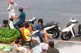 TP.HCM: 'Sóng ngầm' gây khiếp sợ cho người dân quanh hồ Con Rùa