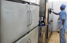 Bệnh viện từ chối nhận tử thi