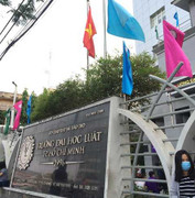 Nộp học phí trước ngày thi vẫn bị cấm thi, sinh viên bức xúc