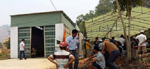 Bắt 4 kẻ xông vào nhà bắn chết một phụ nữ