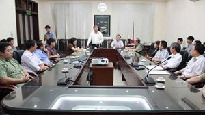 Bắt đầu mổ xác Cụ rùa hồ Gươm