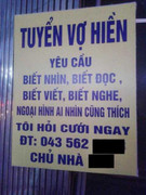Hà Nội: Người đàn ông treo biển 'tuyển vợ hiền' trước cửa nhà