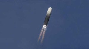 Video: Nga thử thành công đầu đạn siêu thanh xuyên thủng mọi lá chắn tên lửa