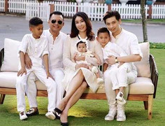 Hà Kiều Anh lần đầu khoe ảnh gia đình, cả con riêng của chồng