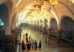 Bên trong nhà ga điện ngầm bí ẩn nhất Triều Tiên