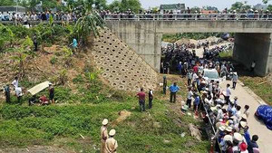 Nguyên nhân nam thanh niên chết với nhiều vết chém ven đại lộ Thăng Long