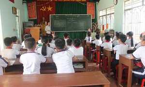 Lớp học ở UBND phường