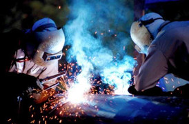 Tốt nghiệp trường nghề lương 12 triệu đồng/tháng