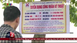 Mất tiền, nhờ quan hệ mới được làm công nhân