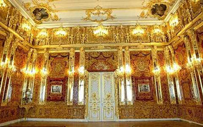 Phát hiện kho báu khổng lồ trong căn phòng bí mật dưới lòng đất của Đức Quốc xã