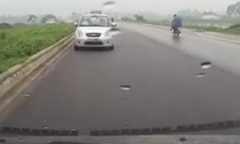 Taxi chạy ngược chiều, phóng bạt mạng trên đường: Công an vào cuộc