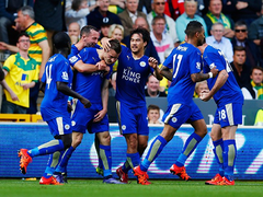 Leicester City hòan tất chuyện cổ tích, 'gã thợ hàn' không giấu nổi xúc động
