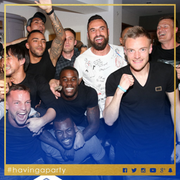 Ngàn lẻ một cách ăn mừng của tân vô địch ngoại hạng Anh, Leicester City