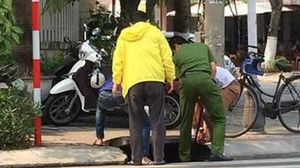 Lãnh đạo Đà Nẵng viết thư cảm ơn công dân cạy nắp cống giúp du khách