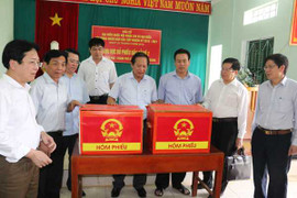 Bộ trưởng TT&TT kiểm tra công tác bầu cử tại Hà Giang