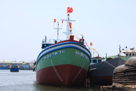 Tàu vỏ thép đặc biệt thiết kế theo ý tưởng riêng của ngư dân Đà Nẵng