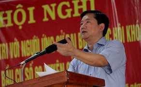 Bí thư Thăng: 'Các ông thử chui vào nhà dân trong khu vực đó xem có ở được không?'