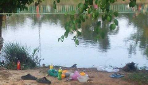 Nhậu say, cô gái liều tắm sông rồi bị chết đuối