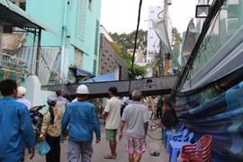 Cần cẩu trăm tấn đè sập trường mầm non: 'Nhiều em nhỏ khóc thét, ngã xuống không kịp chạy'