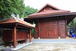 Đại gia vàng bất ngờ dừng tháo dỡ biệt phủ trái phép trên núi Hải Vân