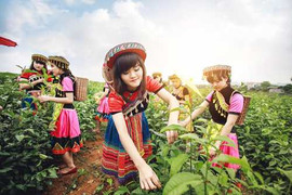 Nữ sinh Ninh Bình lạ mắt trong bộ ảnh kỷ yếu 'thiếu nữ Mông'