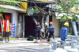 Đốt cửa hàng gas ở TP.HCM, nam thanh niên bị thiêu như đuốc sống